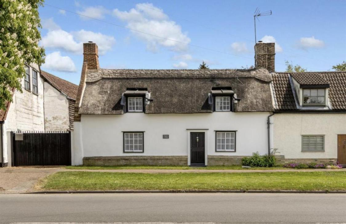 15th Century Thatched Cambridge